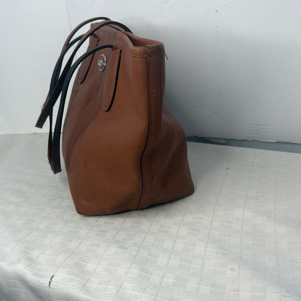 Coach Taxi Crossgrain Leather Tote Saddle Brown - Picture 3 of 10